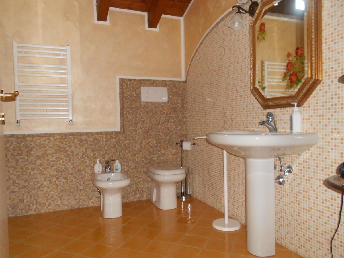 B&B Stella Del Borgo Castiglione Olona Luaran gambar